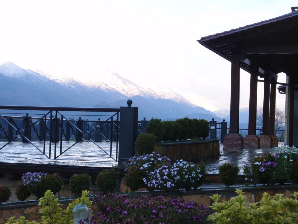 Hotel Don Silvio Colombres Exterior photo