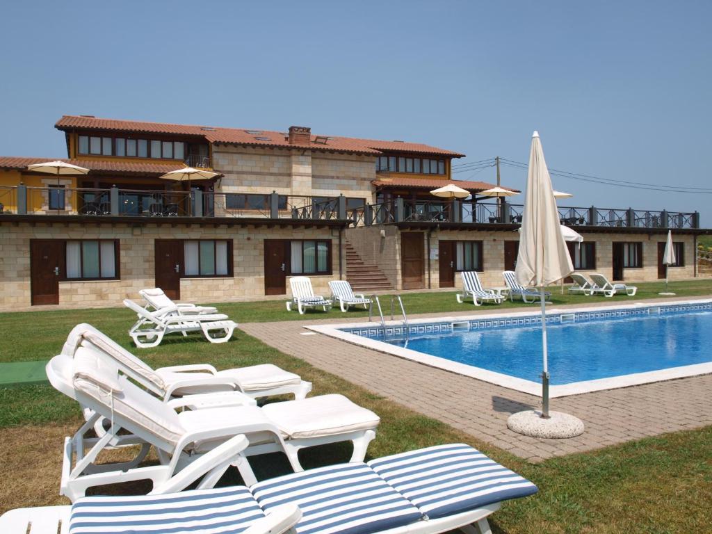 Hotel Don Silvio Colombres Exterior photo