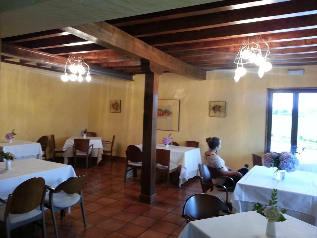 Hotel Don Silvio Colombres Exterior photo