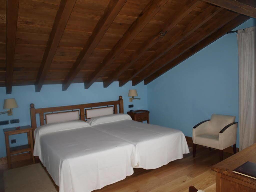 Hotel Don Silvio Colombres Exterior photo