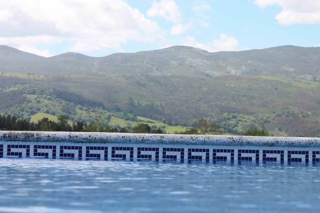 Hotel Don Silvio Colombres Exterior photo