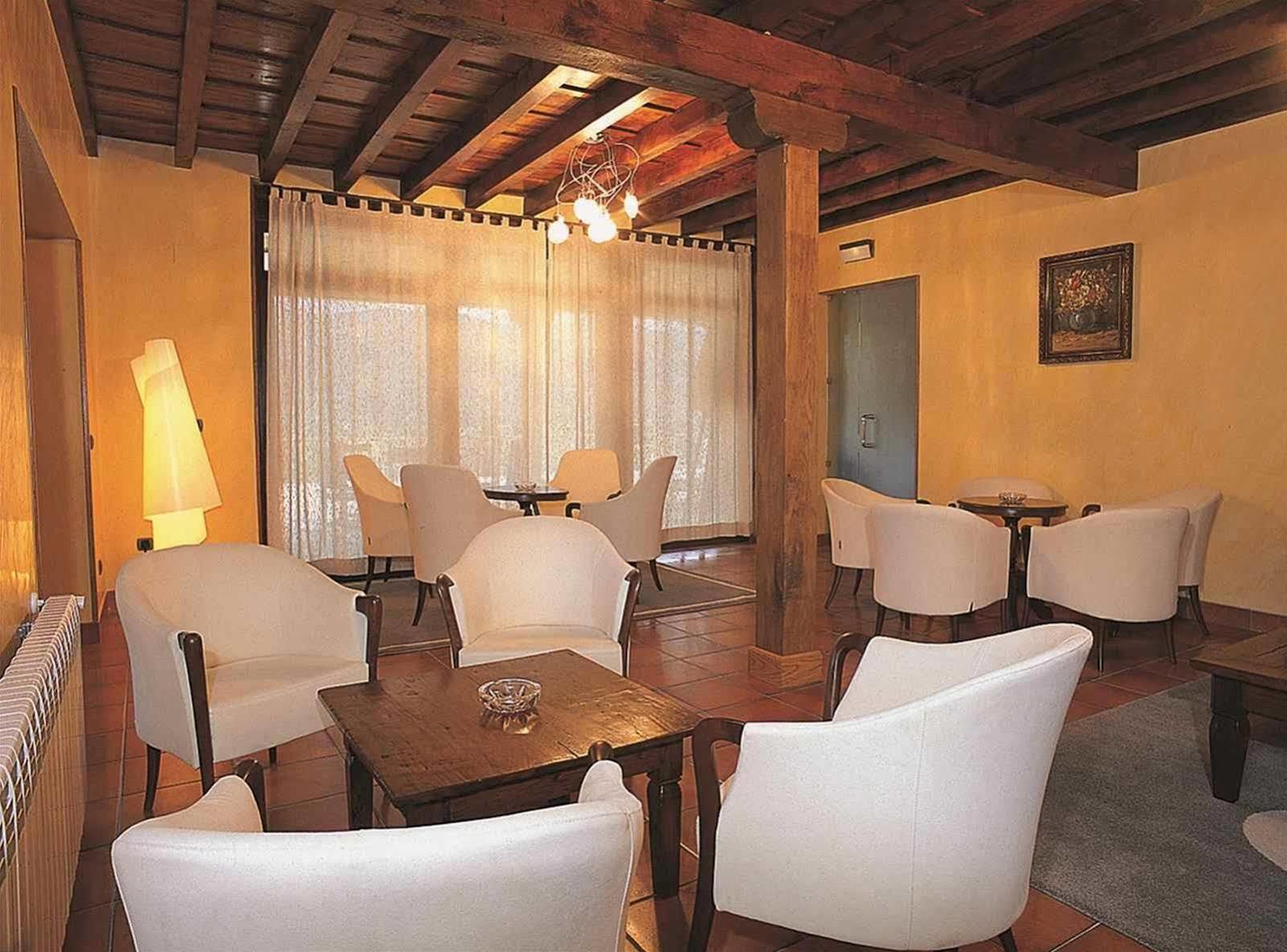 Hotel Don Silvio Colombres Exterior photo