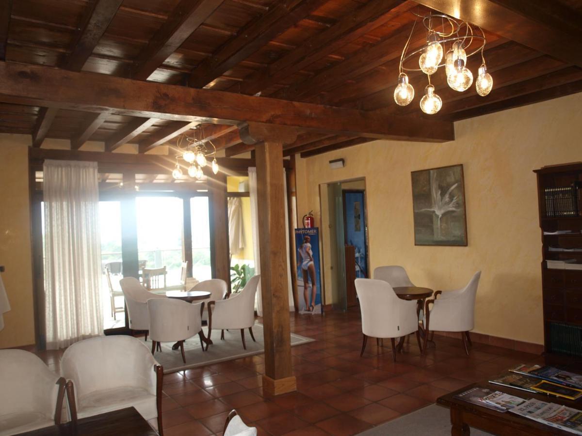 Hotel Don Silvio Colombres Exterior photo